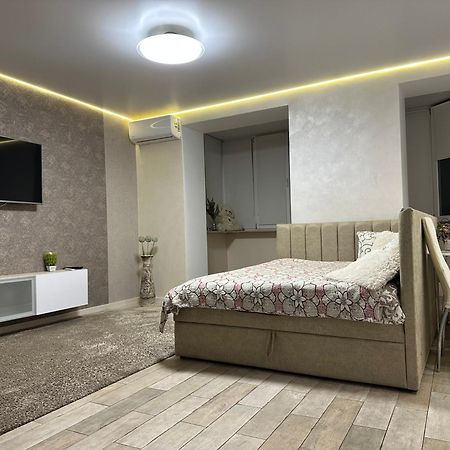 Проулок Нижний Береговой 2 Khmelʼnytsʼkyy Extérieur photo