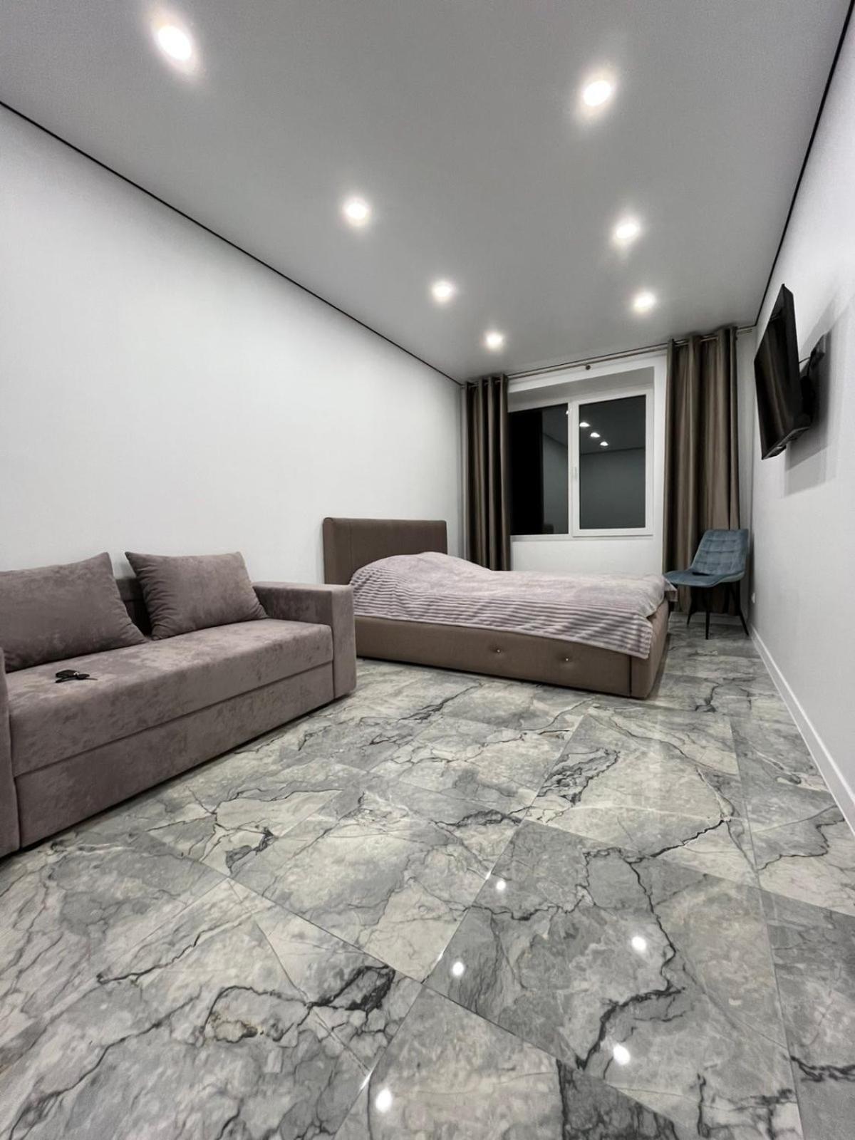 Проулок Нижний Береговой 2 Khmelʼnytsʼkyy Extérieur photo